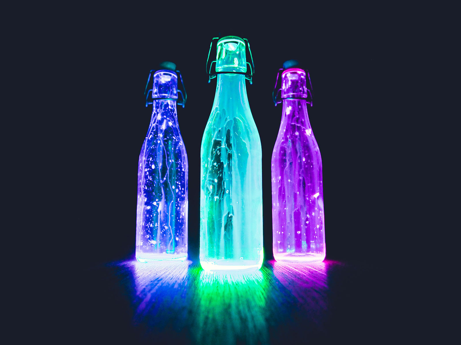 bottlesbg.jpg